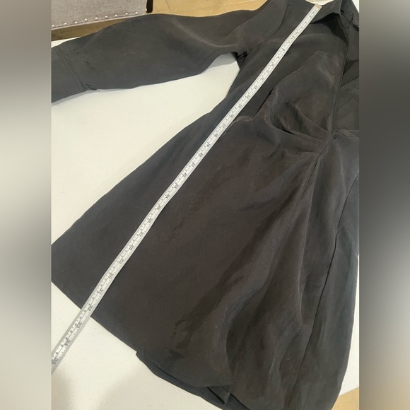 Zara Black Wrap Mini Dress with V-neckline. Size XS - Picture 17 of 17